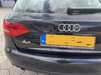 Audi A4 Avant 2.0 TDI Pro Line picture 9