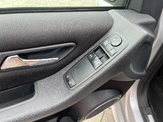Mercedes B-klasse 170 AUTOMAAT picture 12