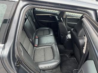 Volvo V-70 2.0 Summum picture 12