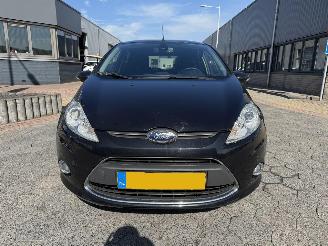 Ford Fiesta 1.6 TDCi ECOnetic Titanium picture 2