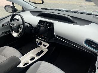 Toyota Prius 1.8 Executive picture 11