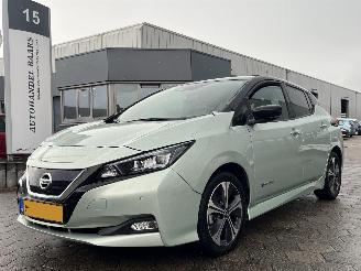Voiture accidenté Nissan Leaf Tekna 40 kWh 2020/3