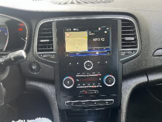 Renault Mégane Estate 1.3 TCe Limited AUTOMAAT picture 17
