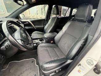 Toyota Rav-4 2.5 Hybrid Style picture 17