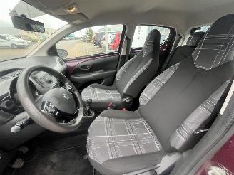 Peugeot 108 1.0 e-VTi Blue Lion picture 14