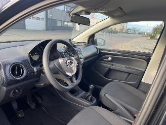 Volkswagen Up! 1.0 BMT move up! picture 15
