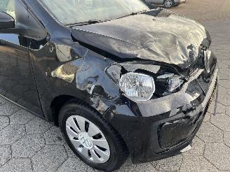 Volkswagen Up! 1.0 BMT move up! picture 11
