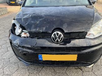 Volkswagen Up! 1.0 BMT move up! picture 10
