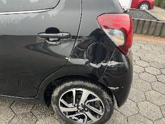 Peugeot 108 1.0 e-VTi Envy picture 10