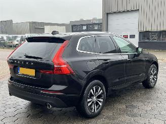 Volvo Xc-60 2.0 B4 Momentum Advantage AUTOMAAT picture 4