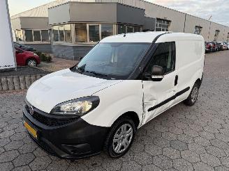 skadebil bedrijf Fiat Doblo Cargo 1.3 MJ L1H1 Actual 2018/4