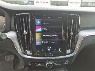 Volvo V-60 2.0 B3 Momentum Advantage picture 13