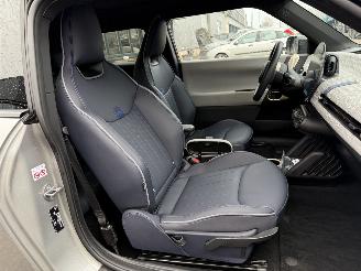 Mini Cooper E Favoured L 40.7 kWh picture 13