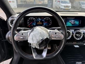 Mercedes A-klasse A-klasse 180 Premium Plus picture 19