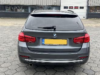 BMW 3-serie Touring 318i Luxury Edition picture 5