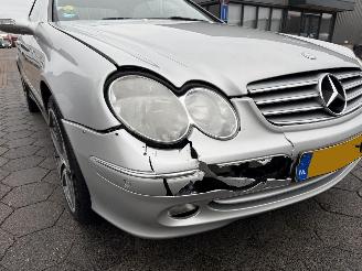 Mercedes CLK Coupé 240 Elegance AUTOM picture 4
