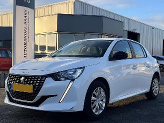 skadebil auto Peugeot 208 1.2 PureTech Active 2022/2