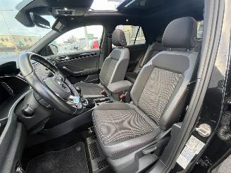 Volkswagen T-Roc 1.5 TSI Sport BEATS PANO picture 9