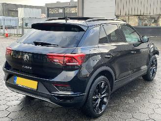 Volkswagen T-Roc 1.5 TSI Sport picture 4