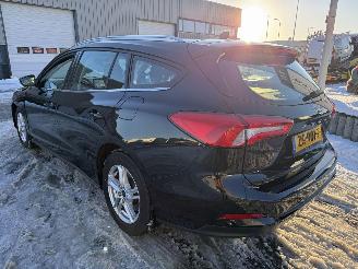 Ford Focus Wagon 1.0 EcoBoost Trend Edition Business picture 6