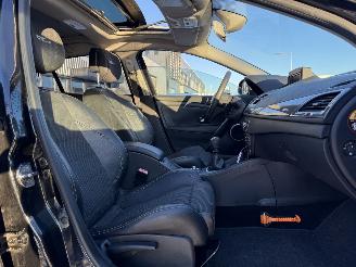 Renault Mégane Estate 1.4 TCe Dynamique picture 16