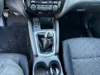Nissan Qashqai 1.2 N-Connecta picture 19