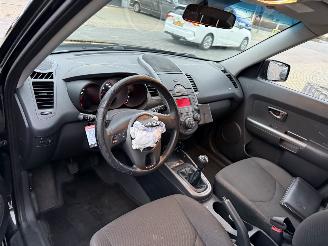 Kia Soul 1.6 X-ecutive picture 16