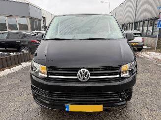 Volkswagen Transporter 2.0 TDI L1H2 Highline picture 2