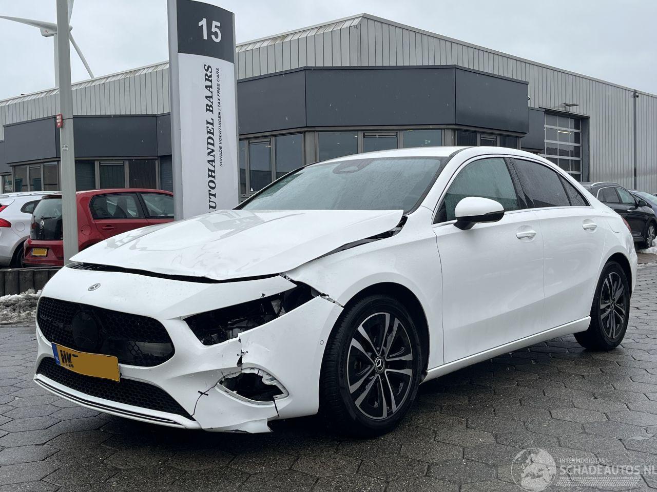 Mercedes A-klasse 180 Star Edition AUTOMAAT