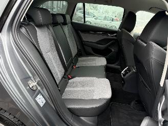 Skoda Octavia Combi 1.5 TSI MHEV Business Edition picture 11