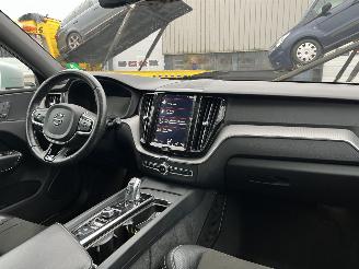 Volvo Xc-60 2.0 T8 Twin Engine AWD Inscription picture 16