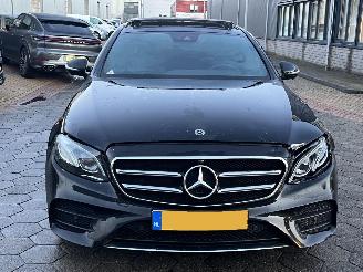 Mercedes E-klasse 220 d Business Solution AMG picture 2