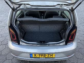 Volkswagen Up! 1.0 picture 15