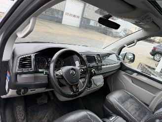 Volkswagen Transporter 2.0 TDI  L2H3 Highline Automaat picture 16