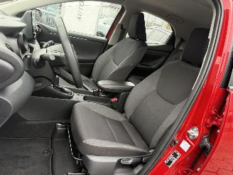 Toyota Yaris 1.5 Hybrid Dynamic picture 11