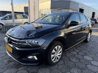 uszkodzony samochody osobowe Volkswagen Polo 1.6 TDI Comfortline 2019/6