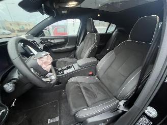 Volvo EC40 Twin Motor 325 KW Performance Ultra Black Edition 82 kWh picture 17