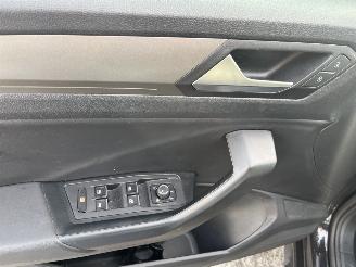 Volkswagen T-Roc 1.5 TSI Sport AUTOMAAT picture 19