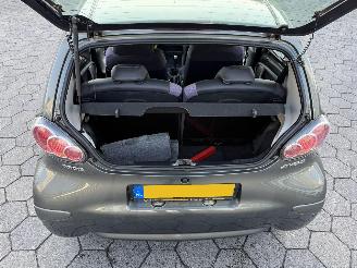 Toyota Aygo 1.0-12V Aspiration Green picture 13