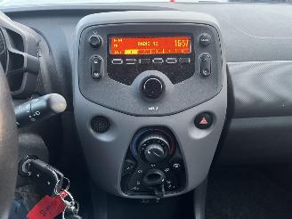 Peugeot 108 1.0 e-VTi Active picture 17