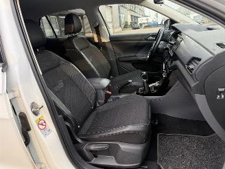 Volkswagen T-Cross 1.0 TSI Life picture 18