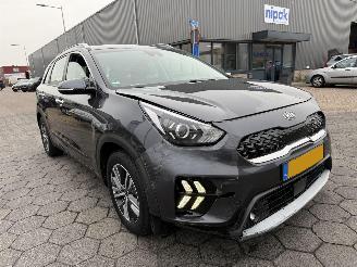 Kia Niro 1.6 GDi Hybrid ExecutiveLine picture 3