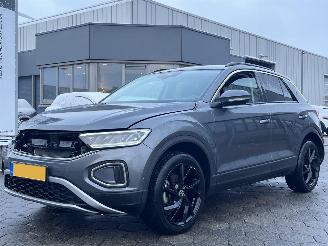 skadebil auto Volkswagen T-Roc 1.0 TSI Life Edition 2024/10