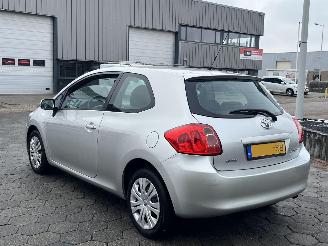 Toyota Auris 1.4-16V picture 6