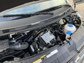 Volkswagen Transporter 2.0 TDI L2H1 28 Economy Business picture 7