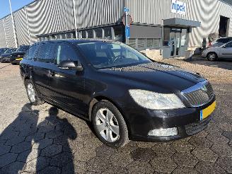Skoda Octavia Combi 1.4 TSI Elegance Business Line AUTOMAAT picture 3