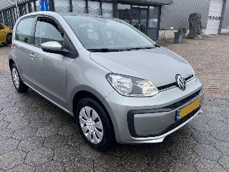 Volkswagen Up! 1.0 picture 3