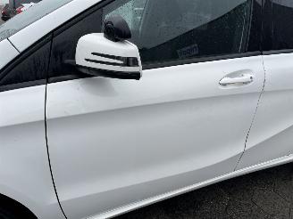 Mercedes B-klasse 220 d Ambition AUTOMAAT picture 15