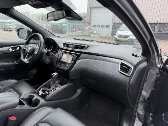 Nissan Qashqai 1.3 DIG-T Tekna picture 17
