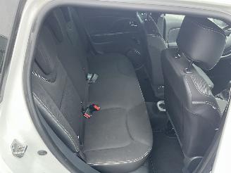 Renault Clio Estate 0.9 TCe Night&Day picture 11